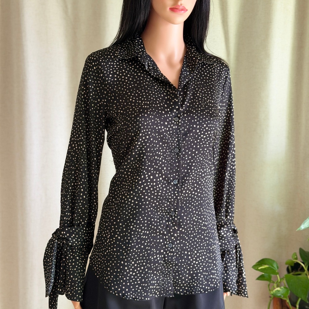 Banana Republic Dillon Shirt Black Polka Dot Tie Cuff Button Down XS Careerwear